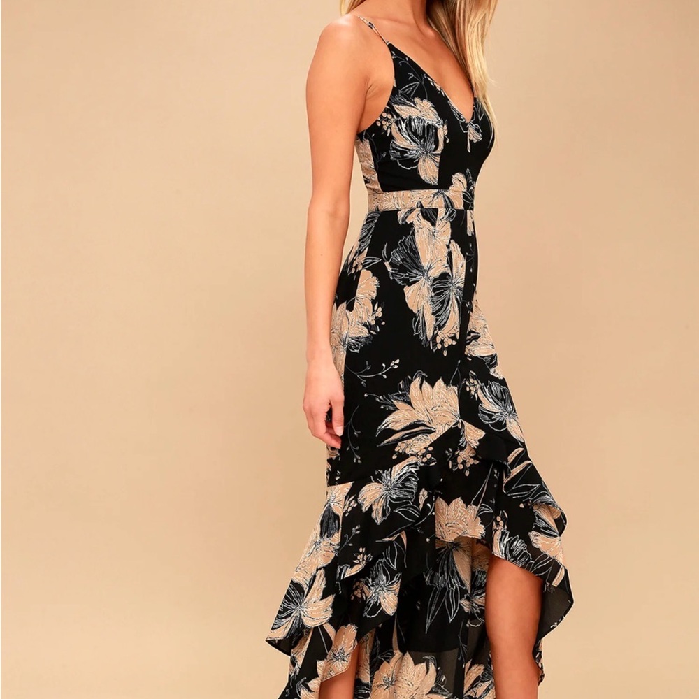 Lulu's Darling Daylily Black Floral Print High-Low Maxi Dress